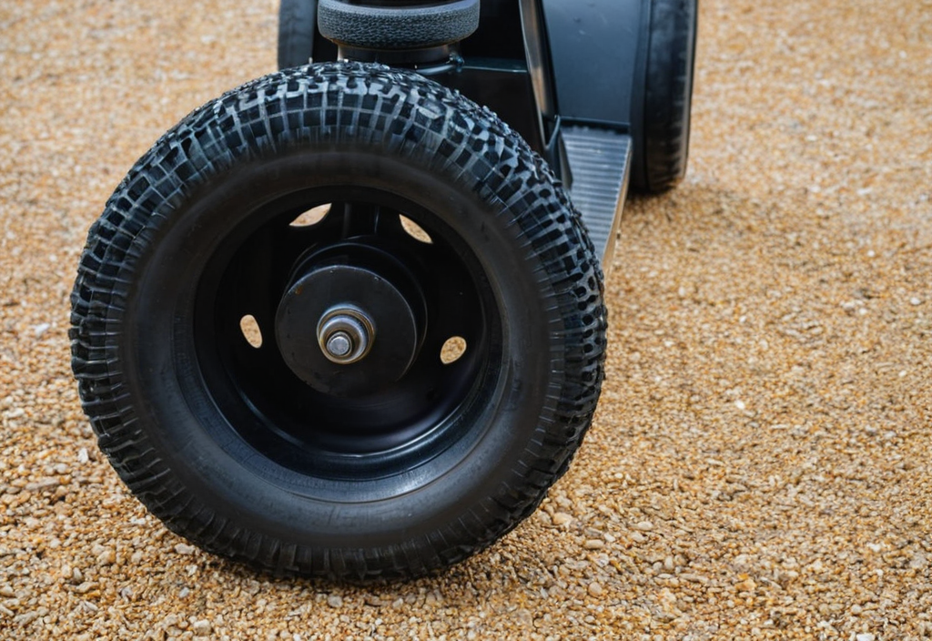 Mobility scooter, detail wheels